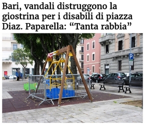 Bari, altalena per carrozzine danneggiata