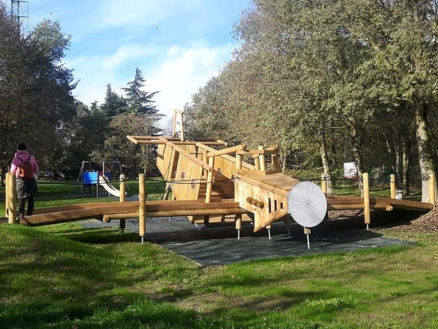 Reggio Emilia: inaugurato aereo presso il parco di via Fucini